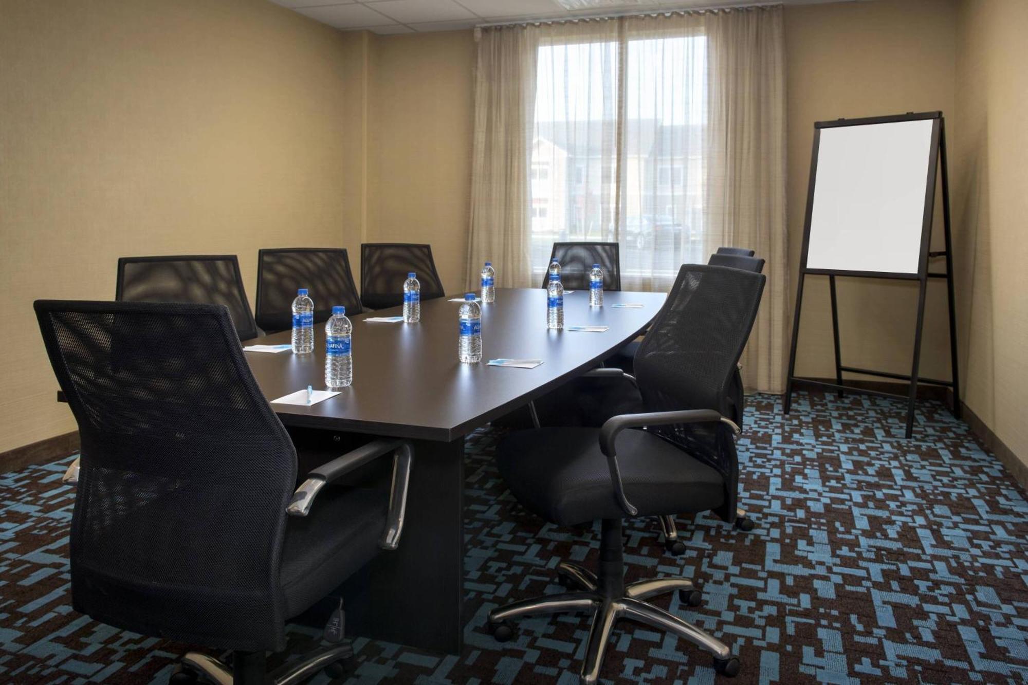 Fairfield Inn & Suites By Marriott Buffalo Amherst/University Ngoại thất bức ảnh